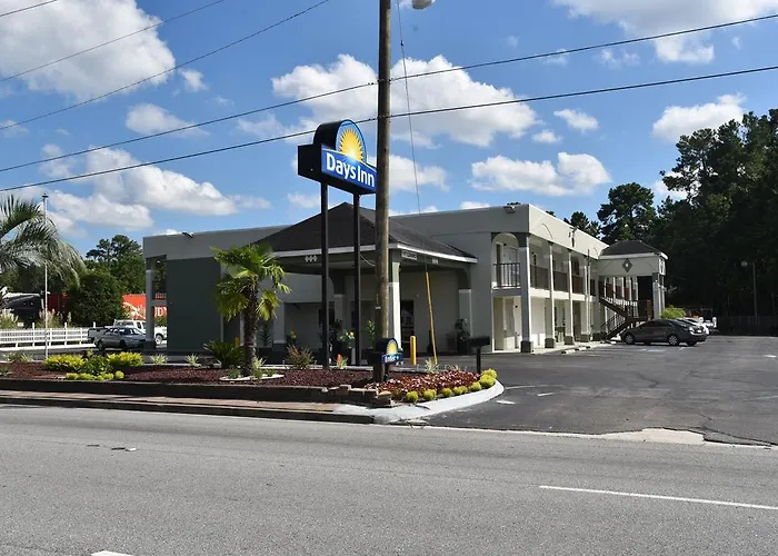 Days By Wyndham Goose Creek Motel